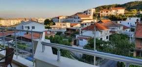 Deluxe 2 Bedroom Apartment, Ulcinj